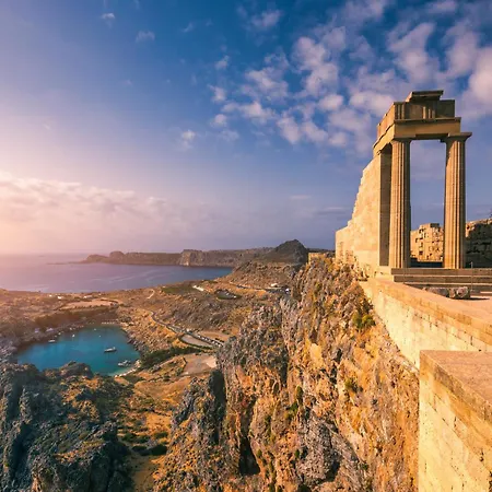 Aryve Boutique Mit Akropolis- Und Meerblick, Infinity-pool Und Designer-interieur