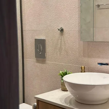 Aryve Boutique Mit Akropolis- Und Meerblick, Infinity-pool Und Designer-interieur Villa