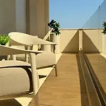 ヴィラ Aryve Boutique Mit Akropolis- Und Meerblick, Infinity-pool Und Designer-interieur *