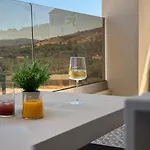 ヴィラ Aryve Boutique Mit Akropolis- Und Meerblick, Infinity-pool Und Designer-interieur *