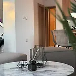 Aryve Boutique Mit Akropolis- Und Meerblick, Infinity-pool Und Designer-interieur ヴィラ Malona Village
