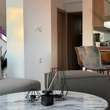 Aryve Boutique Mit Akropolis- Und Meerblick, Infinity-pool Und Designer-interieur