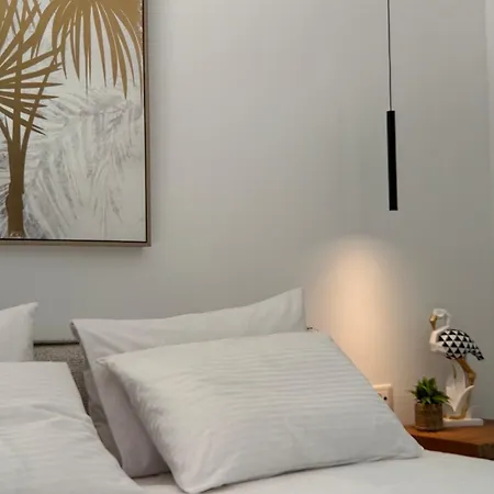 别墅 Aryve Boutique Mit Akropolis- Und Meerblick, Infinity-pool Und Designer-interieur