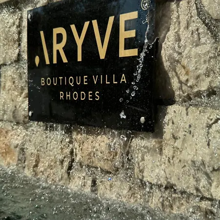 Willa Aryve Boutique Mit Akropolis- Und Meerblick, Infinity-pool Und Designer-interieur Malona Village