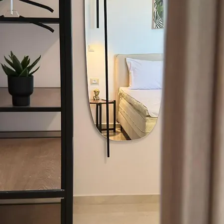 别墅 Aryve Boutique Mit Akropolis- Und Meerblick, Infinity-pool Und Designer-interieur Malona Village