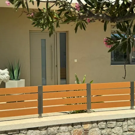 别墅 Aryve Boutique Mit Akropolis- Und Meerblick, Infinity-pool Und Designer-interieur