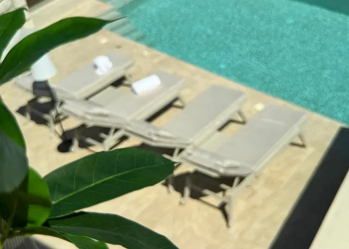 别墅 Aryve Boutique Mit Akropolis- Und Meerblick, Infinity-pool Und Designer-interieur Malona Village