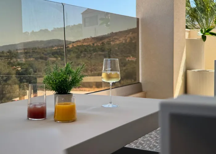 别墅 Aryve Boutique Mit Akropolis- Und Meerblick, Infinity-pool Und Designer-interieur *