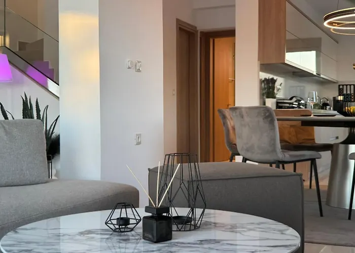 Aryve Boutique Mit Akropolis- Und Meerblick, Infinity-pool Und Designer-interieur