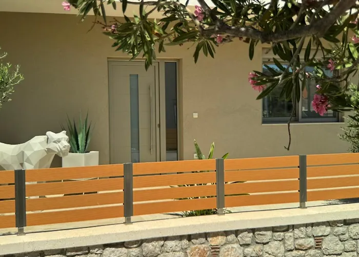 别墅 Aryve Boutique Mit Akropolis- Und Meerblick, Infinity-pool Und Designer-interieur