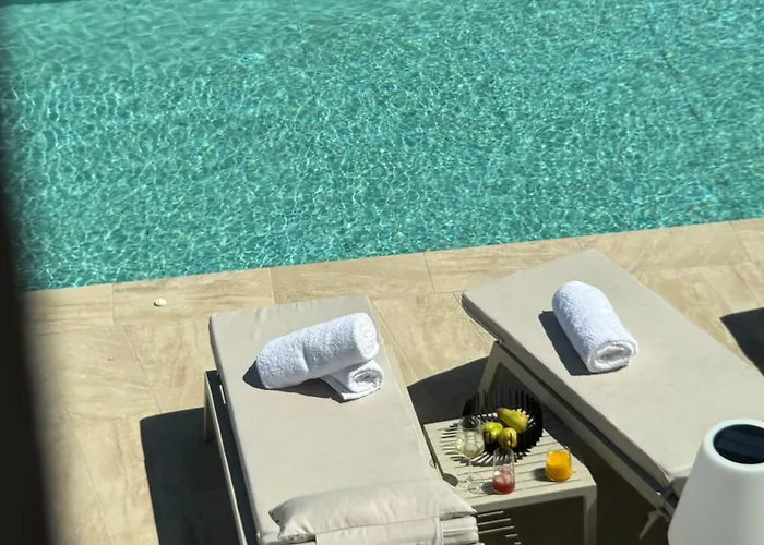 Aryve Boutique Mit Akropolis- Und Meerblick, Infinity-pool Und Designer-interieur 别墅 *