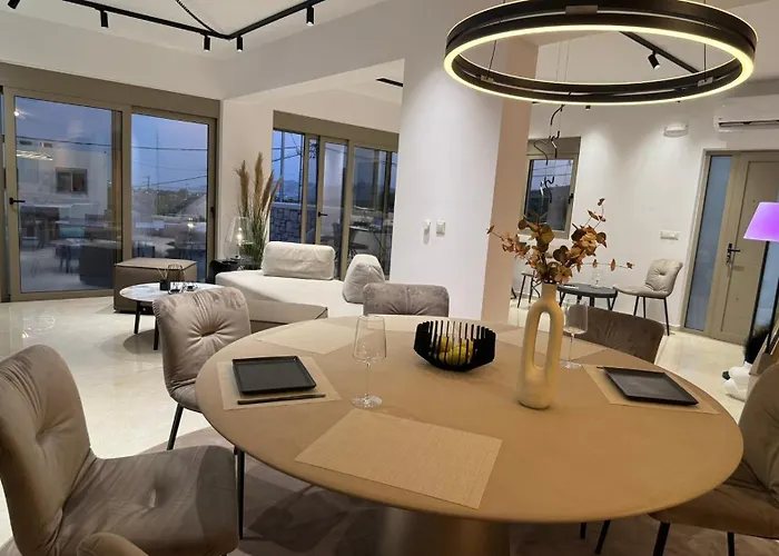 Aryve Boutique Mit Akropolis- Und Meerblick, Infinity-pool Und Designer-interieur Malona Village