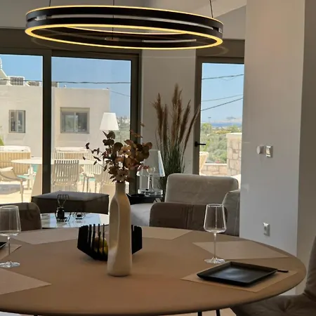 Villa Aryve Boutique Mit Akropolis- Und Meerblick, Infinity-pool Und Designer-interieur *