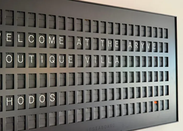 Aryve Boutique Mit Akropolis- Und Meerblick, Infinity-pool Und Designer-interieur *